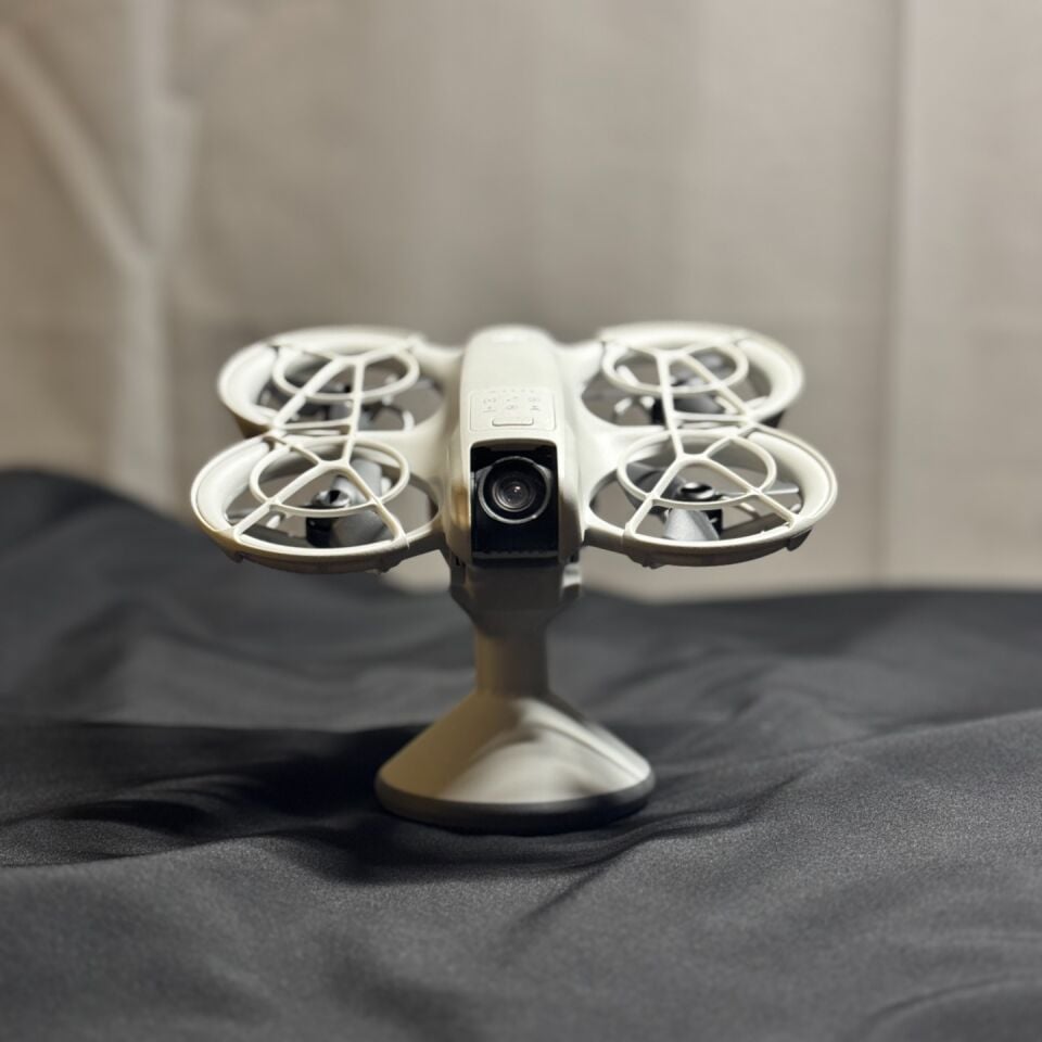 DJI Neo Ekran Standı