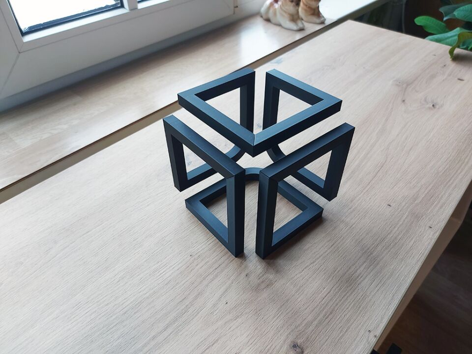 Infinity Cube